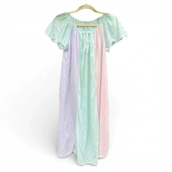 Vintage Pastel Color-block Nightgown - Picture 1 of 3